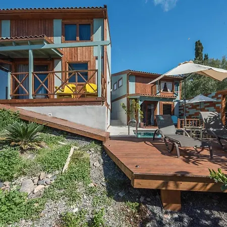Holiday home Hermanas A Y B *
